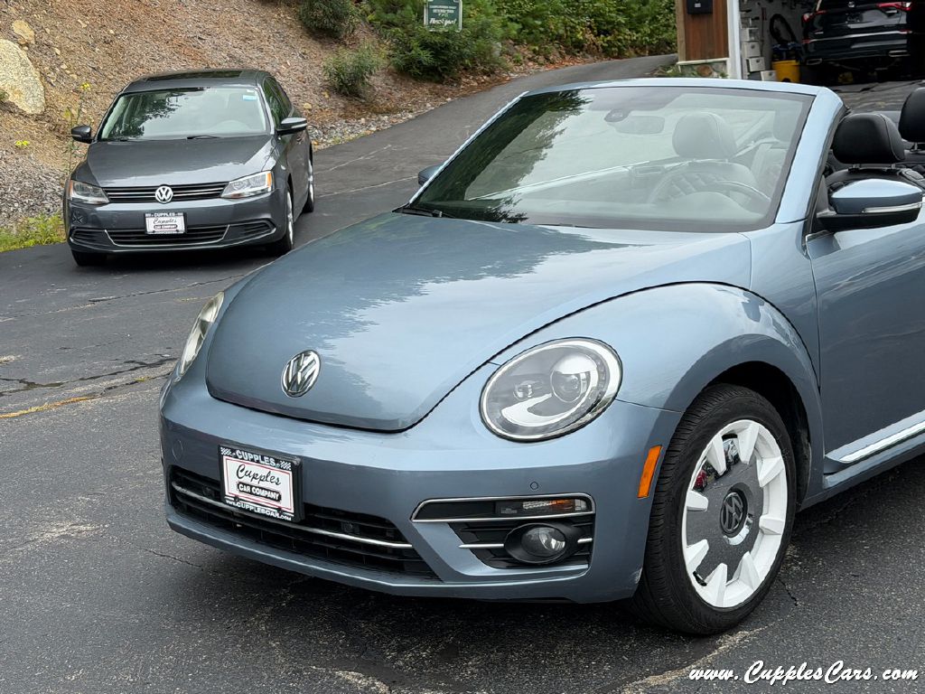 Photo 34 of this VOLKSWAGEN BEETLE