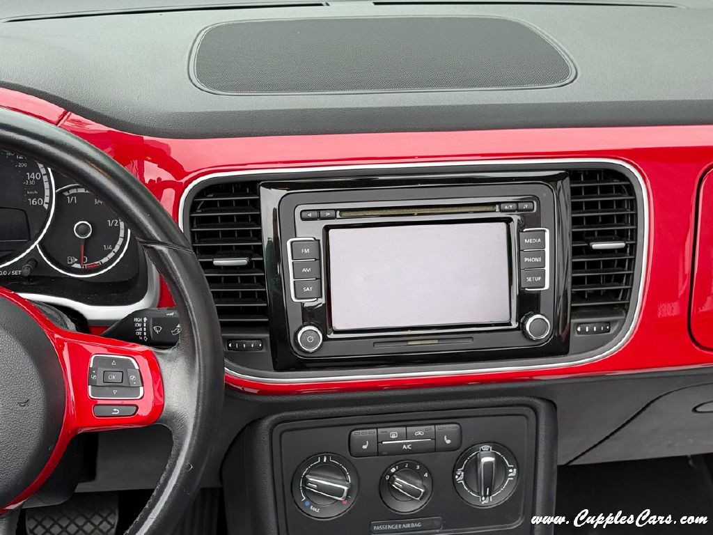 Photo 17 of this VOLKSWAGEN BEETLE