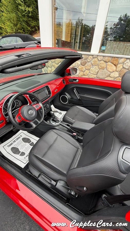 Photo 33 of this VOLKSWAGEN BEETLE