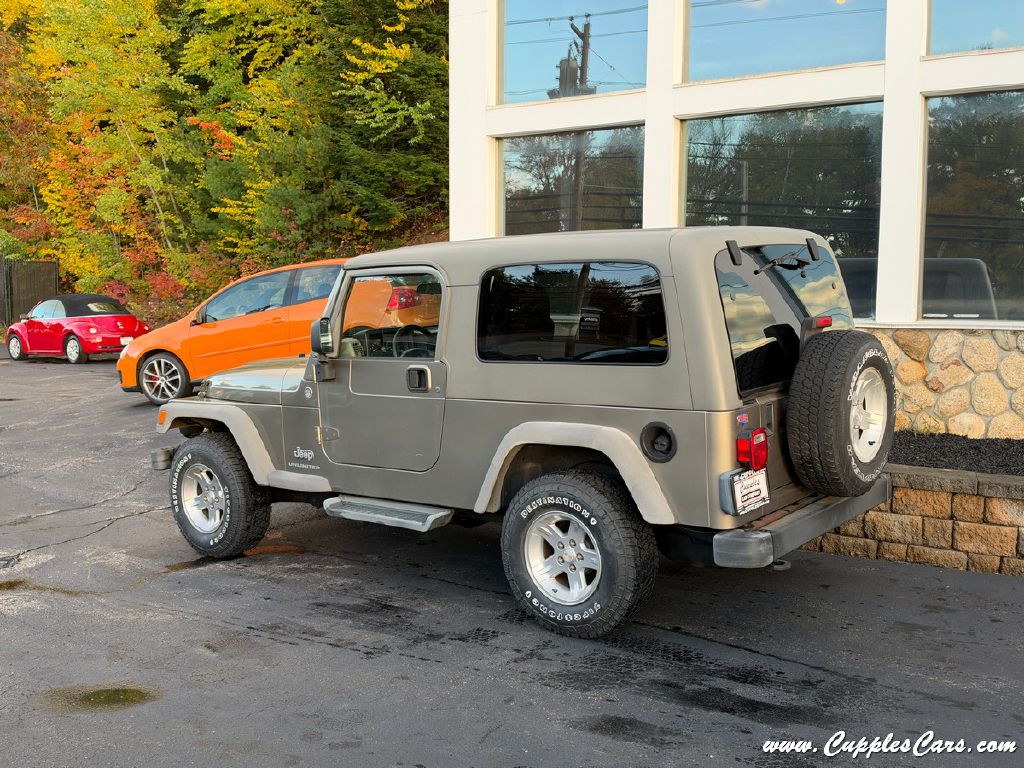 Photo 2 of this JEEP WRANGLER / TJ