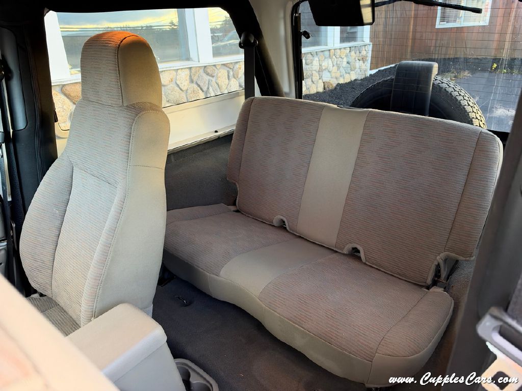 Photo 6 of this JEEP WRANGLER / TJ