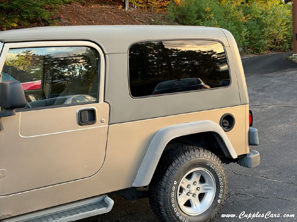 Photo 24 of this JEEP WRANGLER / TJ