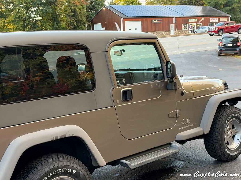 Photo 27 of this JEEP WRANGLER / TJ
