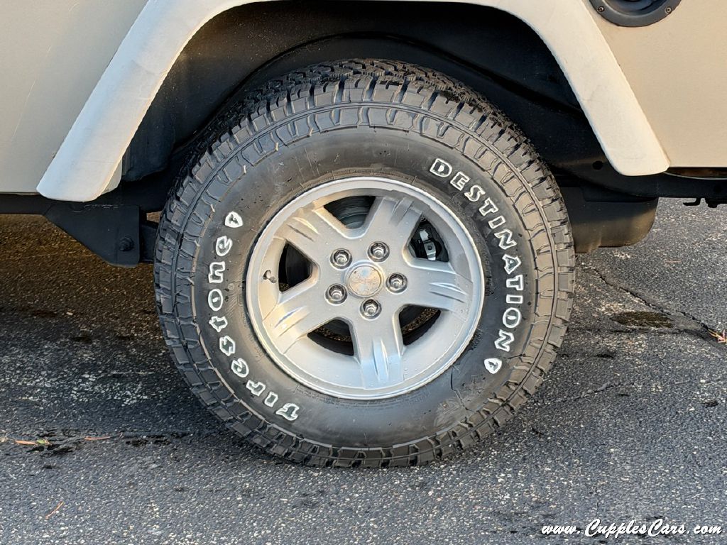 Photo 31 of this JEEP WRANGLER / TJ