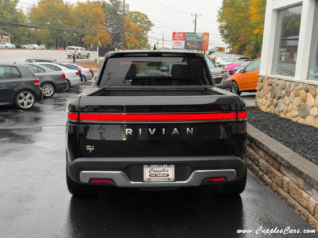 Photo 11 of this RIVIAN R1T