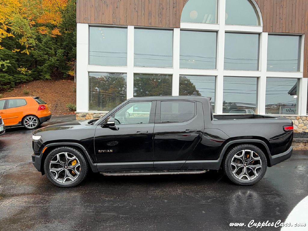 Photo 12 of this RIVIAN R1T