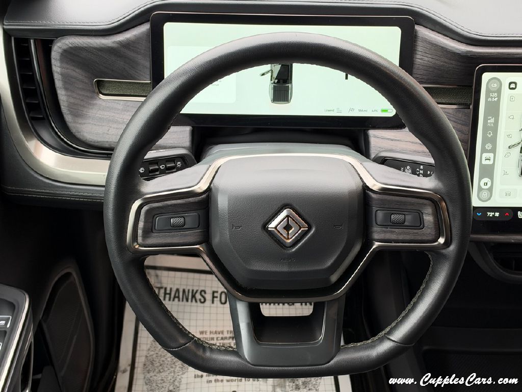 Photo 19 of this RIVIAN R1T