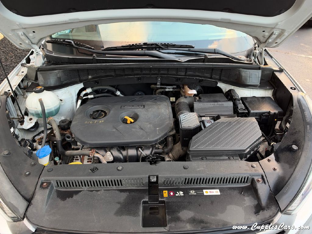 Photo 12 of this HYUNDAI TUCSON