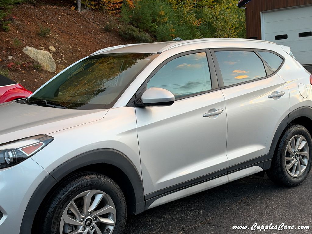 Photo 27 of this HYUNDAI TUCSON