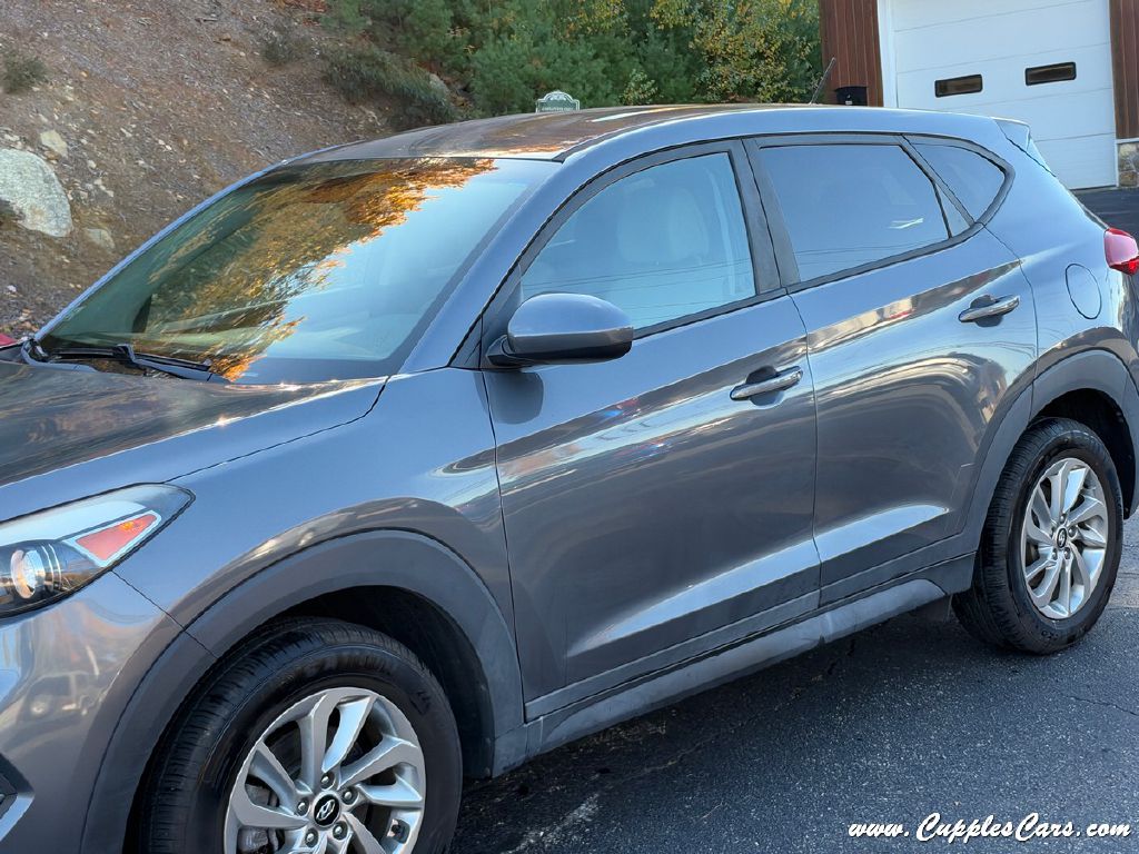 Photo 26 of this HYUNDAI TUCSON