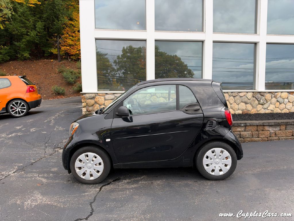 Photo 14 of this SMART FORTWO