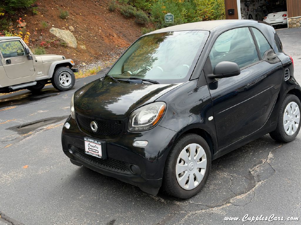 Photo 17 of this SMART FORTWO