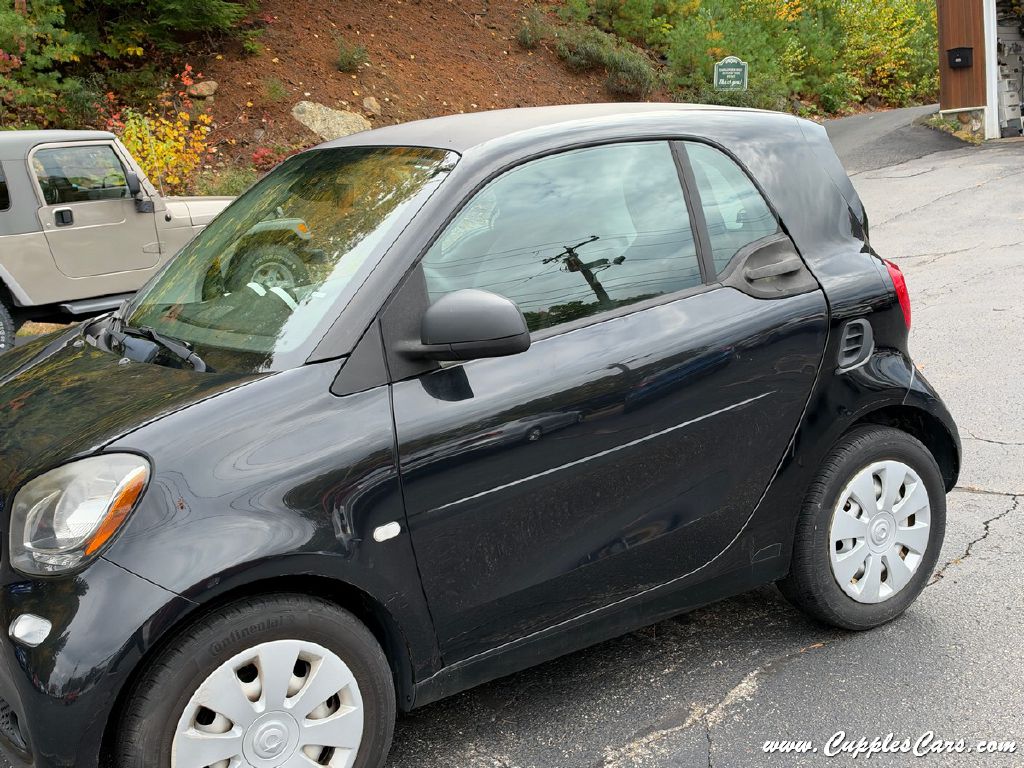 Photo 18 of this SMART FORTWO