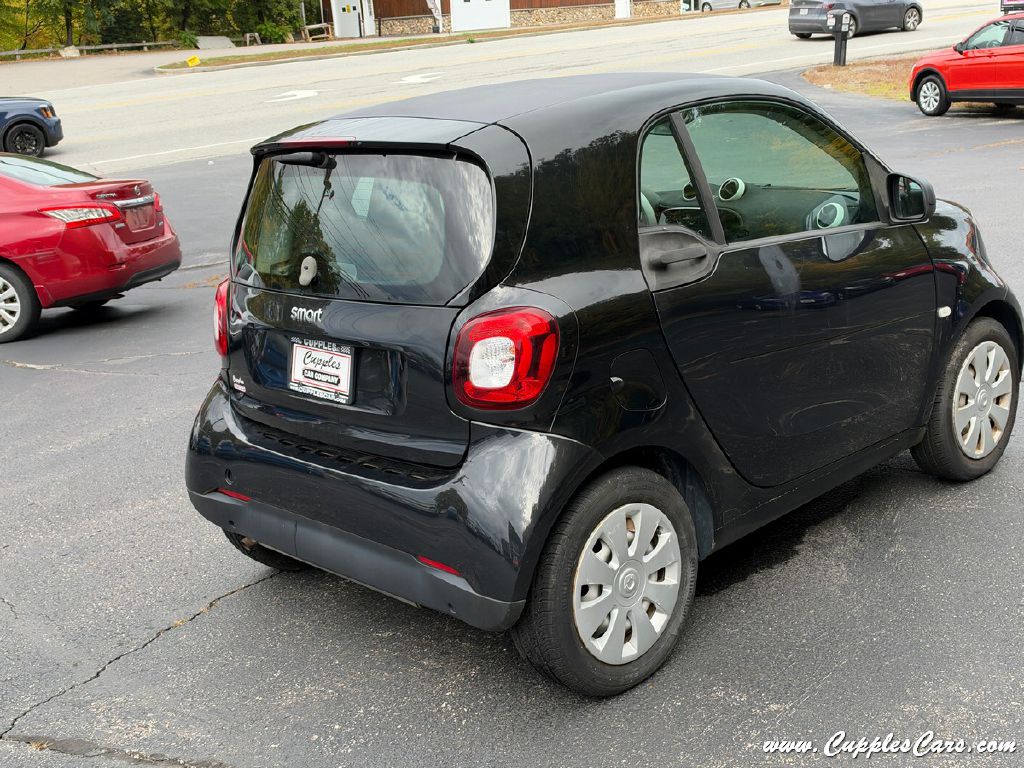 Photo 21 of this SMART FORTWO