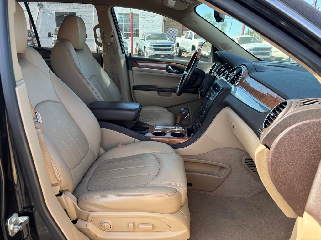 Photo 9 of this BUICK ENCLAVE