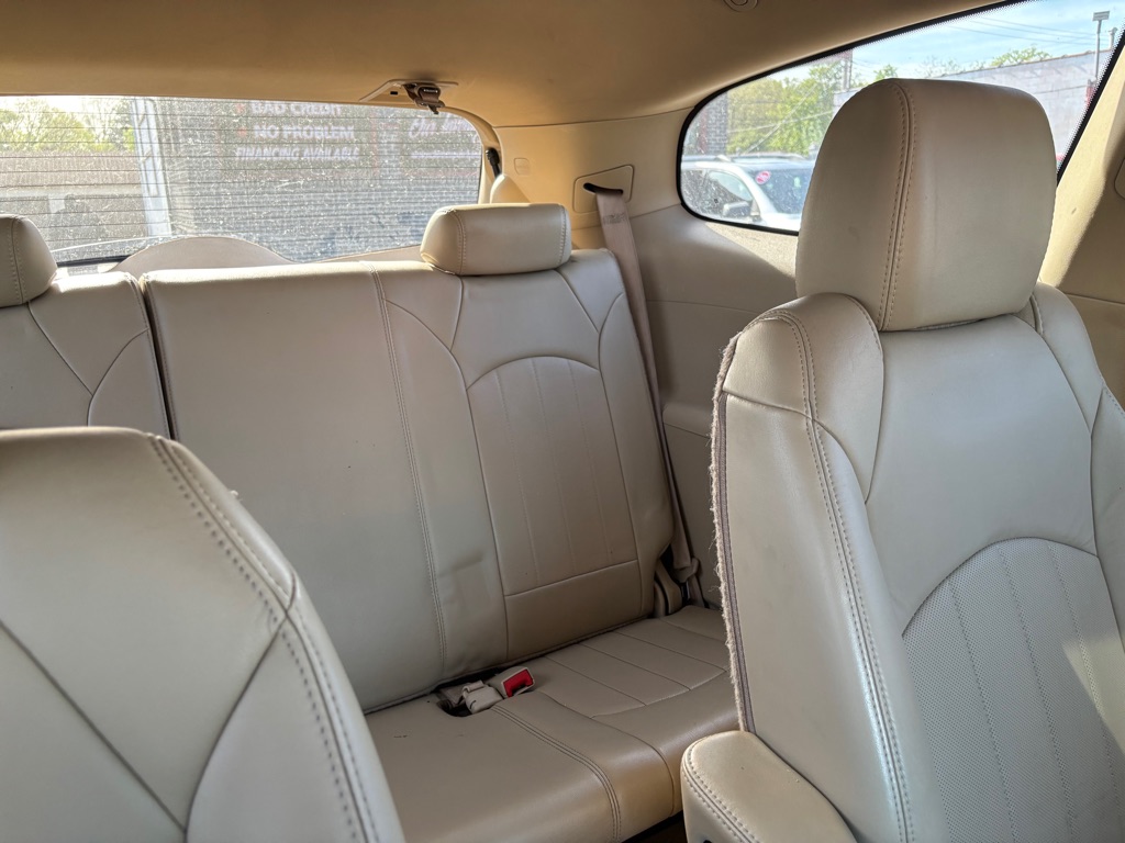 Photo 11 of this BUICK ENCLAVE
