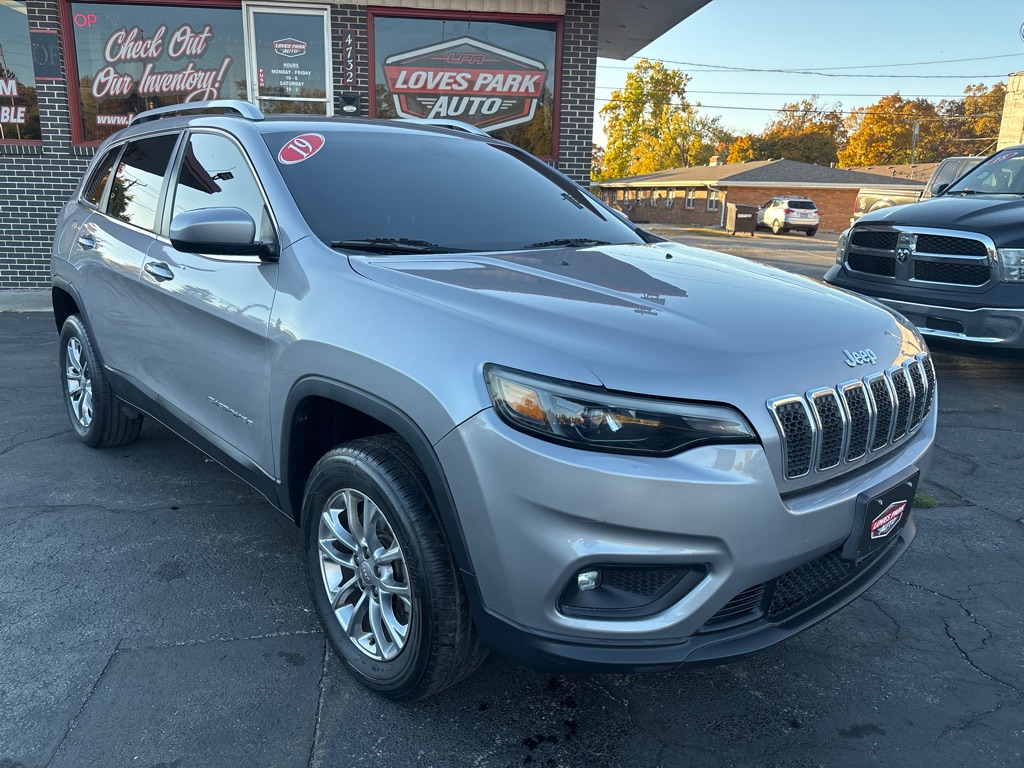 2019 JEEP CHEROKEE LATITUDE PLUS's photo
