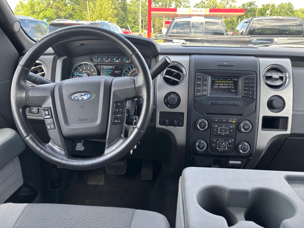 Photo 9 of this FORD F150