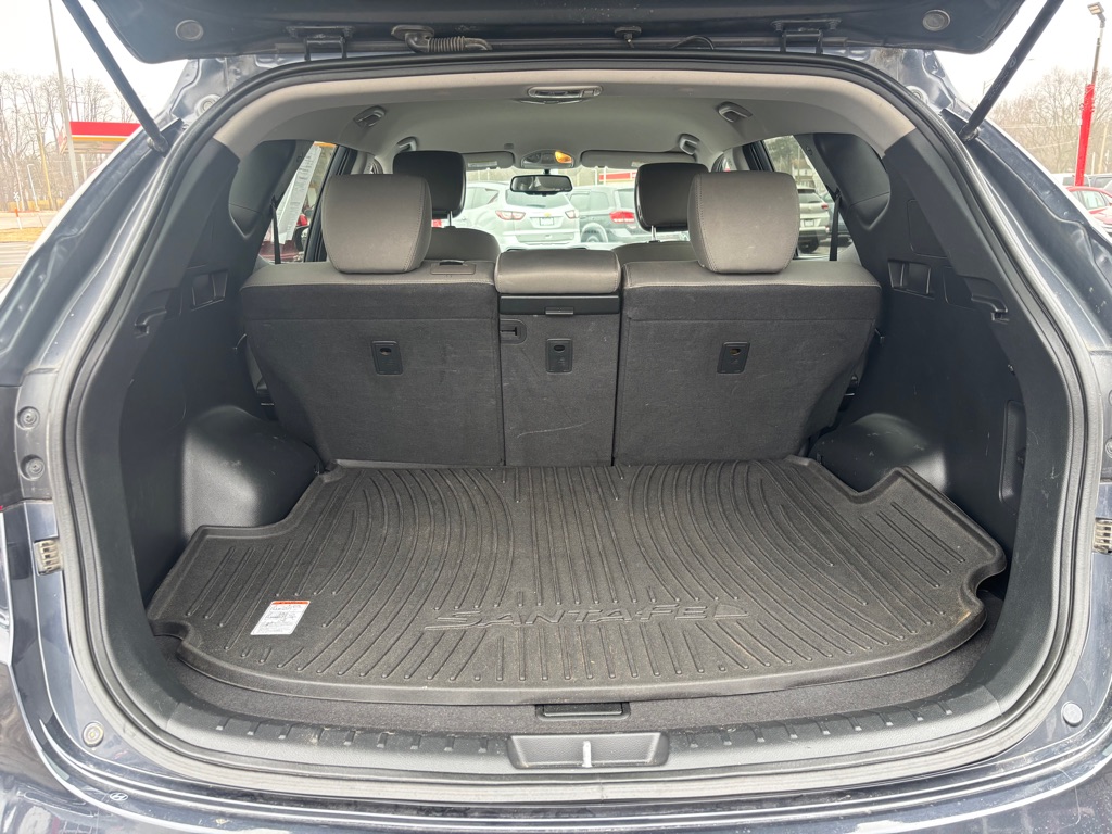 Photo 11 of this HYUNDAI SANTA FE SPORT