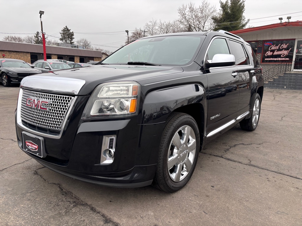Photo 6 of this GMC TERRAIN