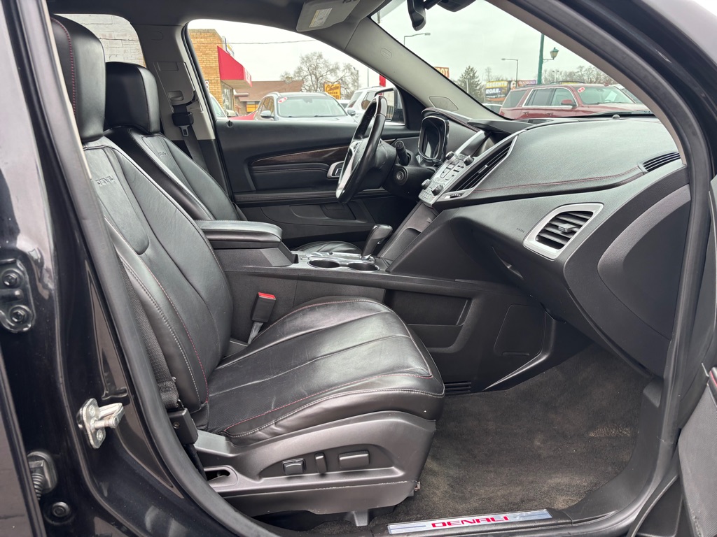 Photo 10 of this GMC TERRAIN