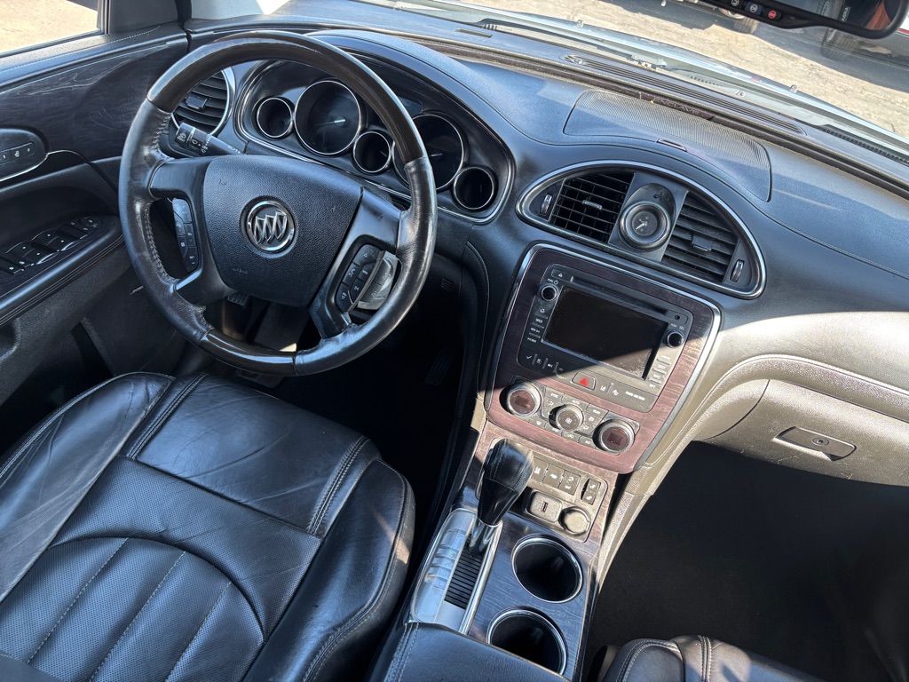 Photo 5 of this BUICK ENCLAVE