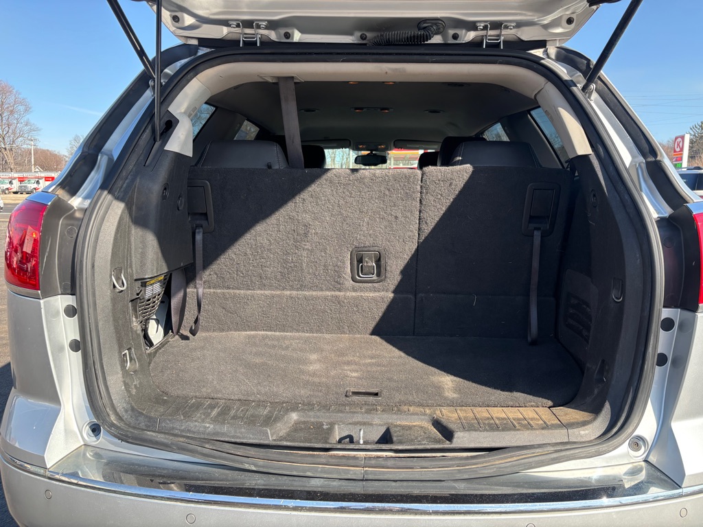 Photo 13 of this BUICK ENCLAVE