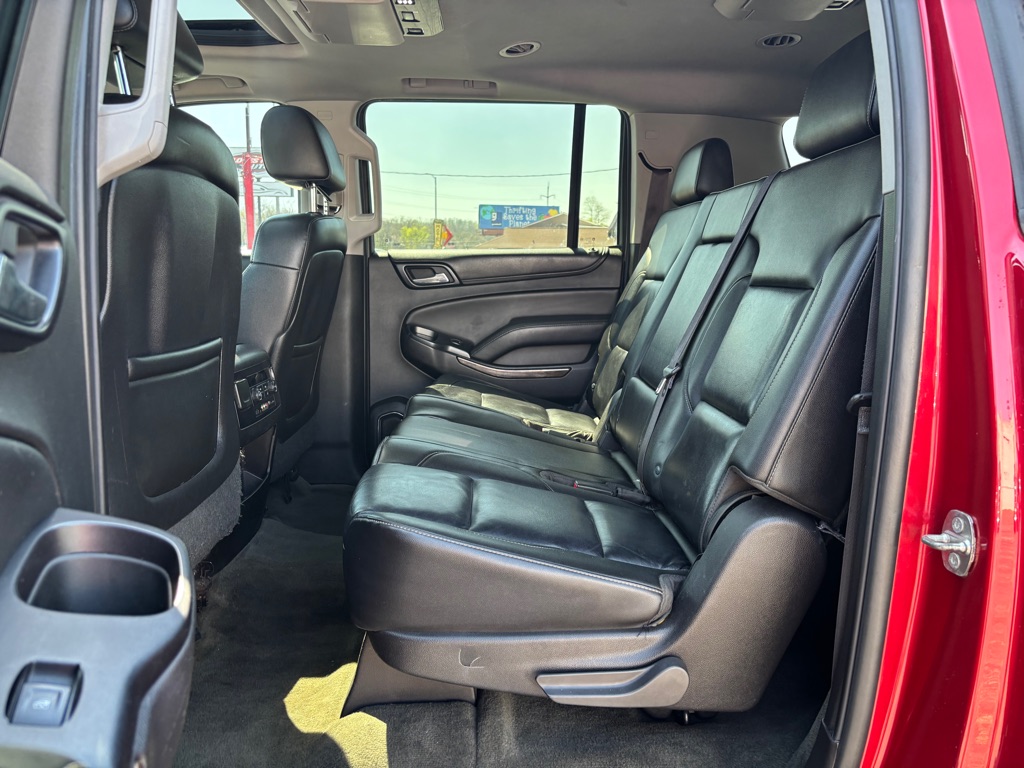 Photo 9 of this CHEVROLET SUBURBAN