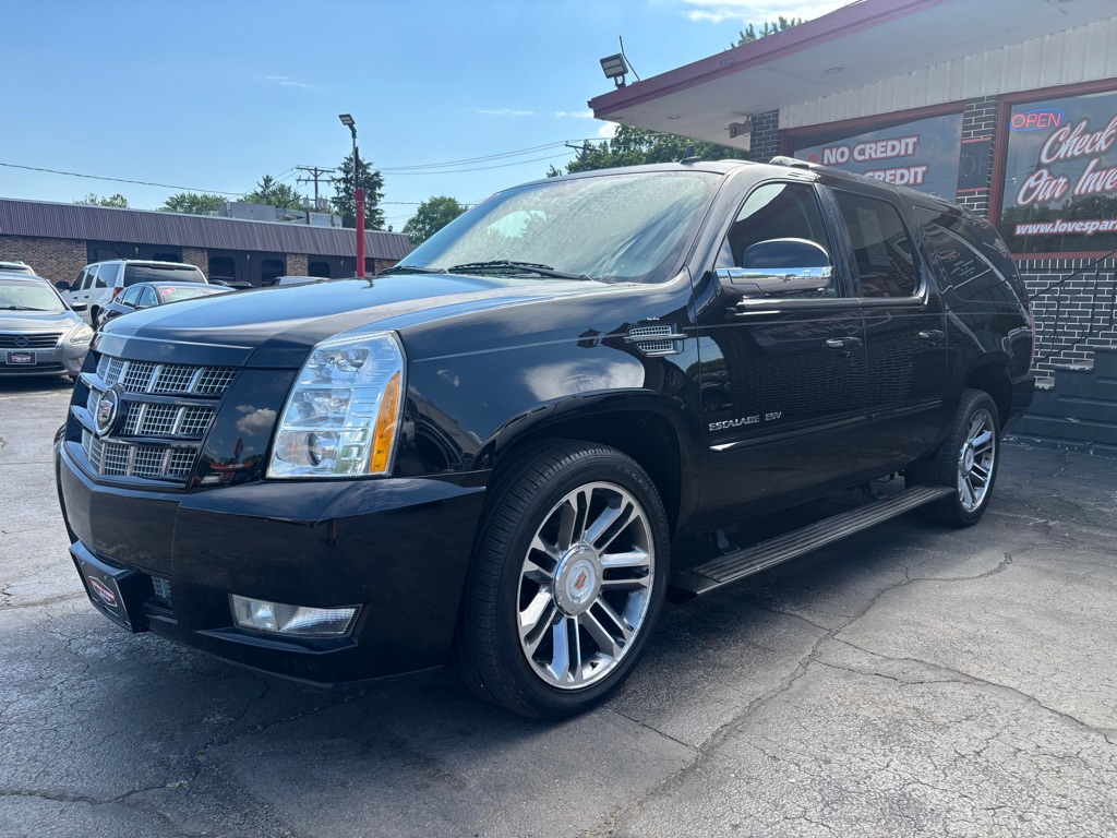 Photo 6 of this CADILLAC ESCALADE