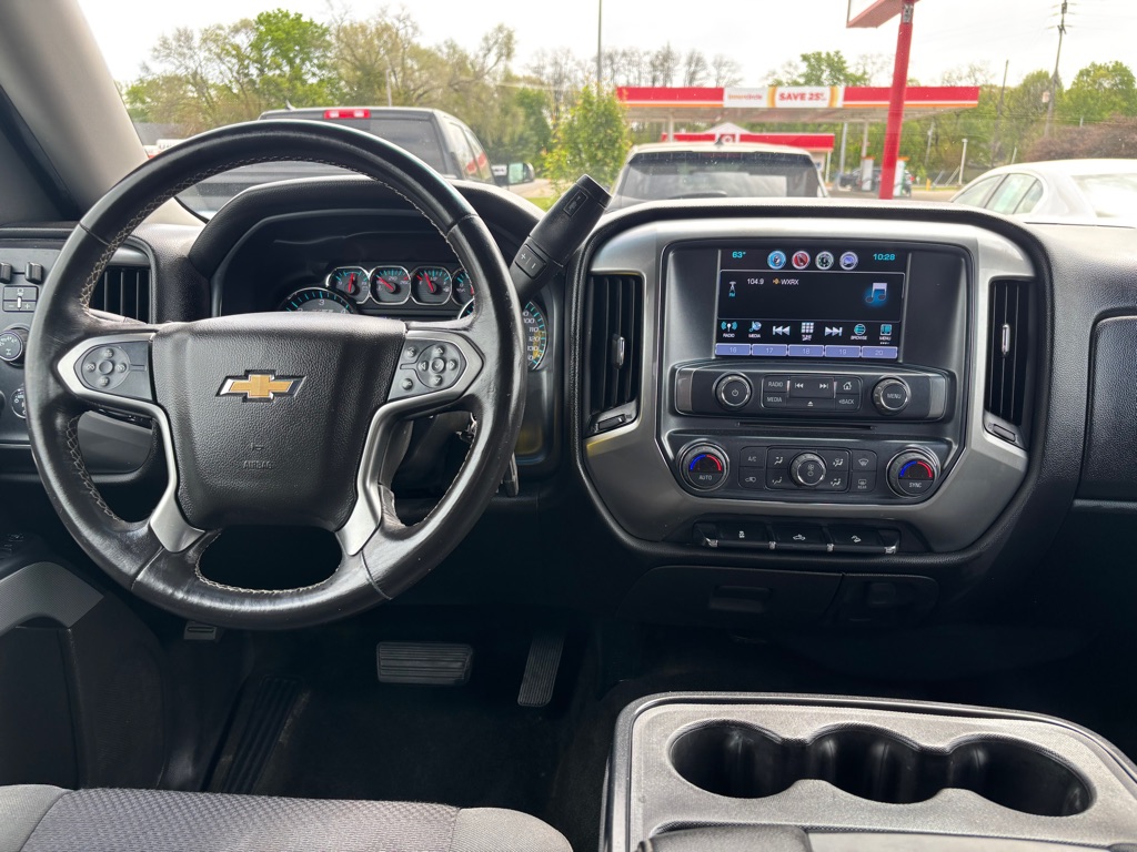 Photo 2 of this CHEVROLET SILVERADO 1500