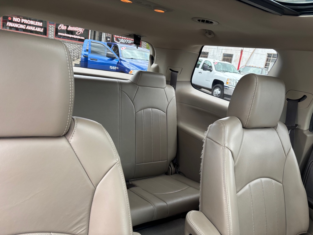 Photo 13 of this GMC ACADIA