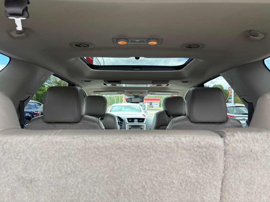 Photo 14 of this GMC ACADIA