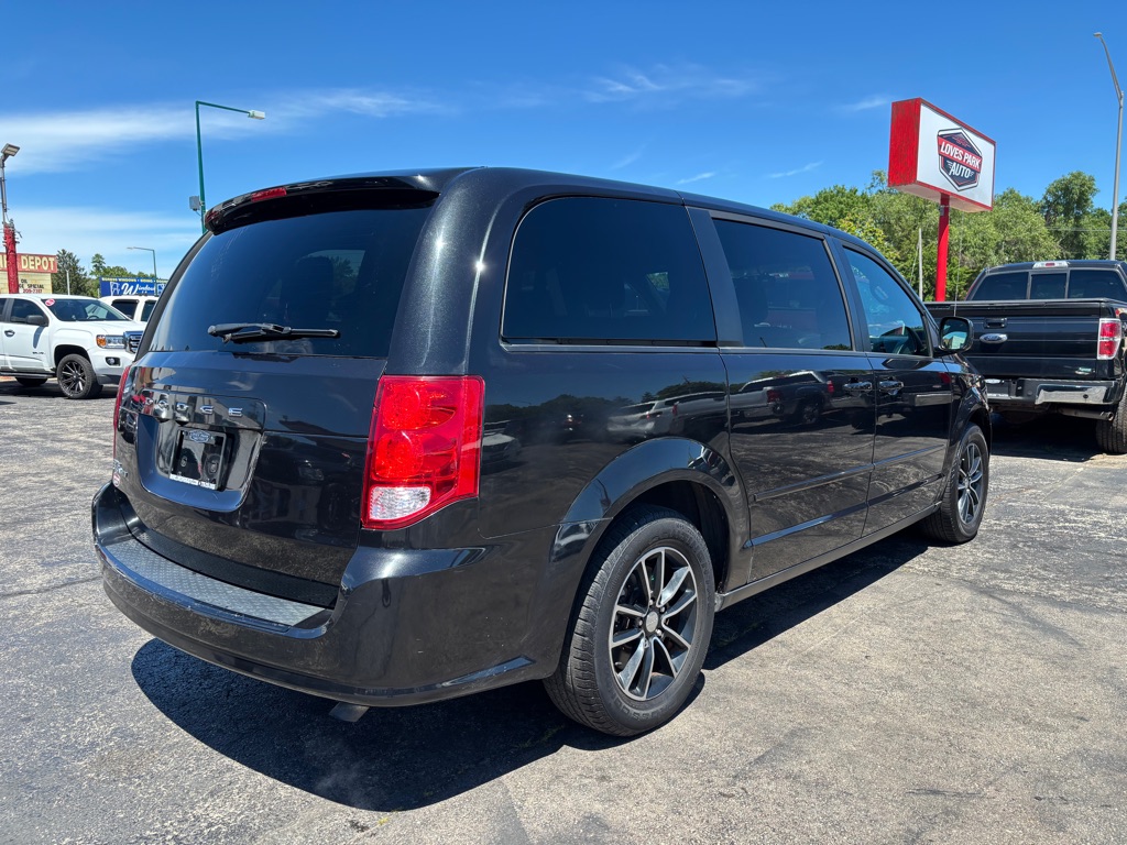 Photo 4 of this DODGE GRAND CARAVAN