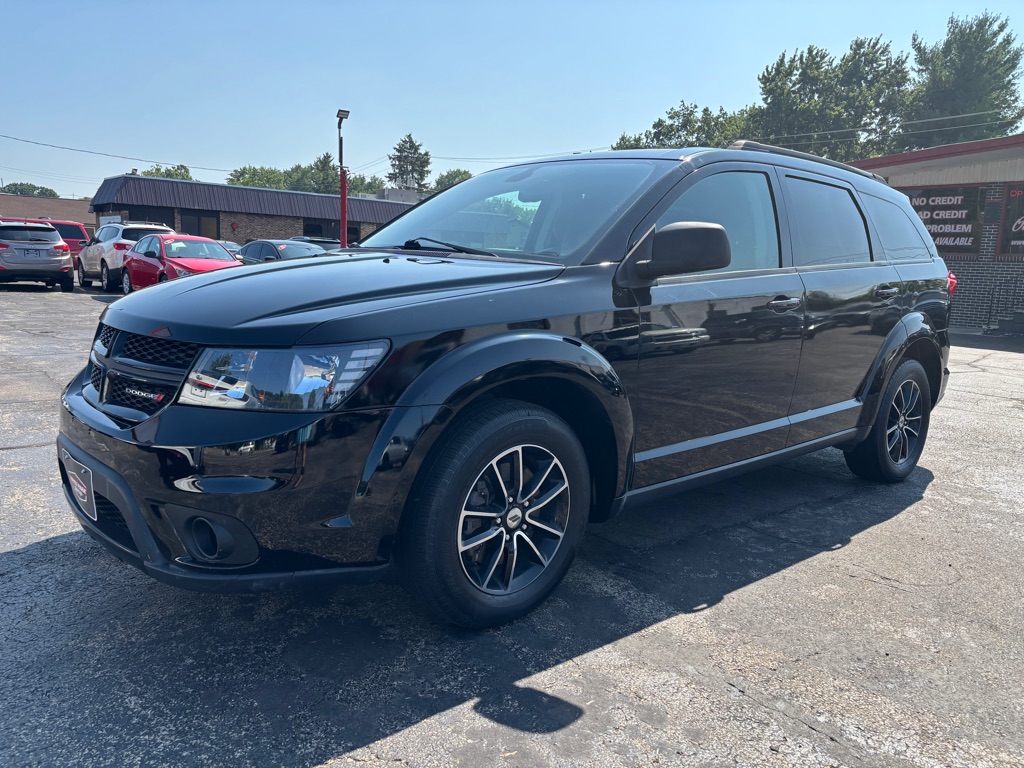 Photo 2 of this DODGE JOURNEY