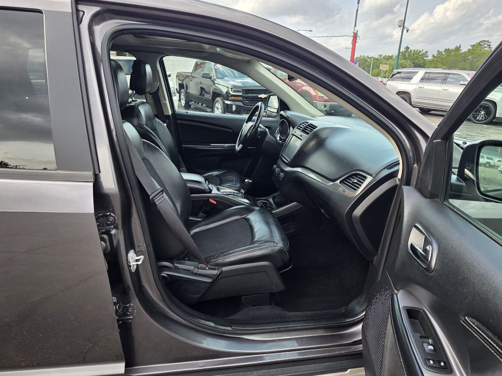 Photo 16 of this DODGE JOURNEY