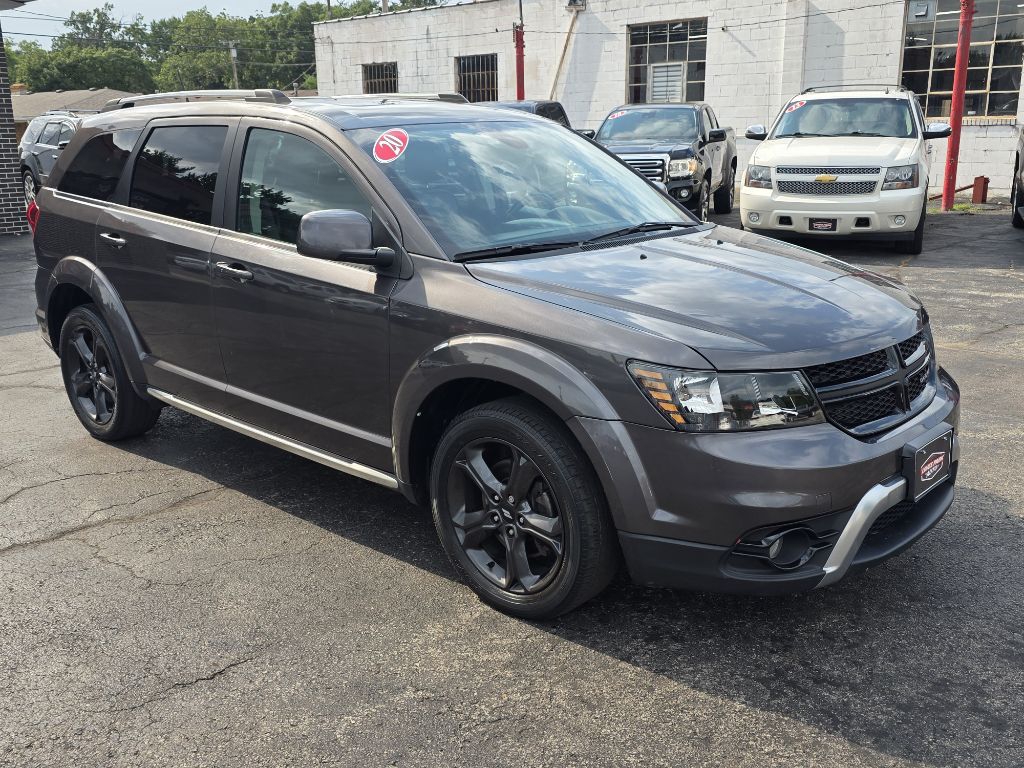 Photo 2 of this DODGE JOURNEY