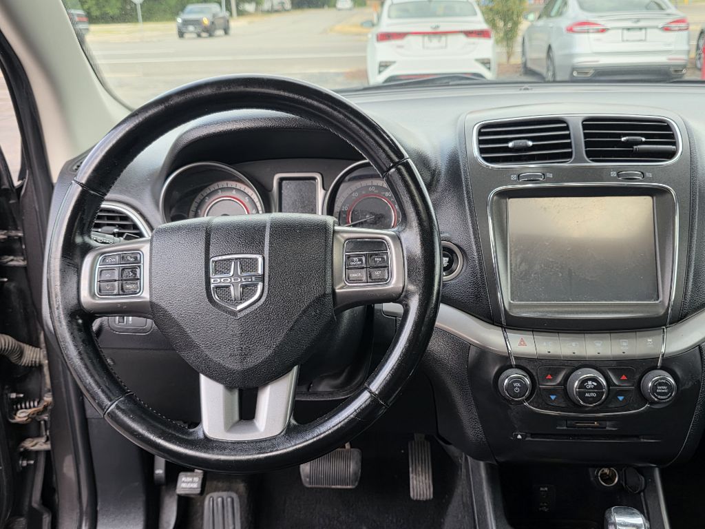 Photo 12 of this DODGE JOURNEY