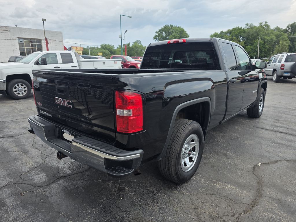 Photo 4 of this GMC SIERRA