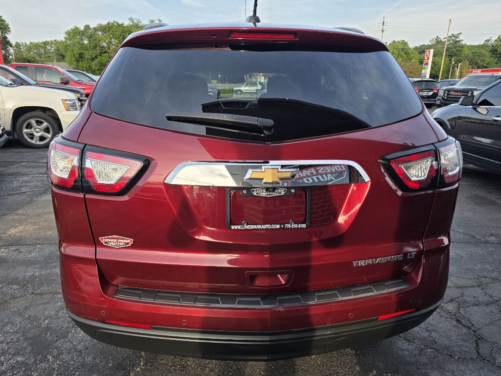 Photo 3 of this CHEVROLET TRAVERSE