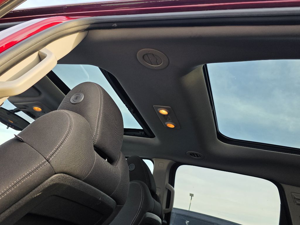 Photo 14 of this CHEVROLET TRAVERSE