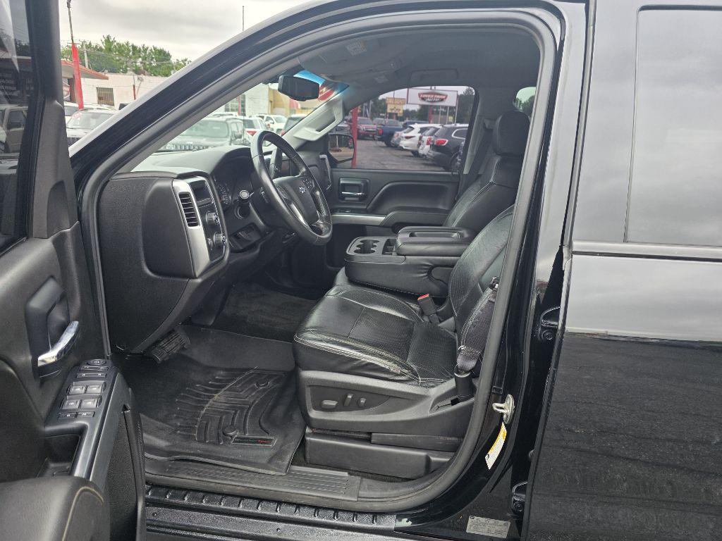 Photo 9 of this CHEVROLET SILVERADO 1500