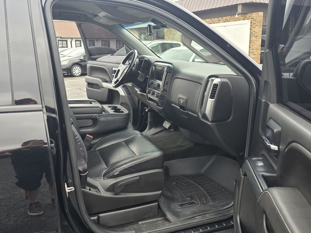 Photo 15 of this CHEVROLET SILVERADO 1500