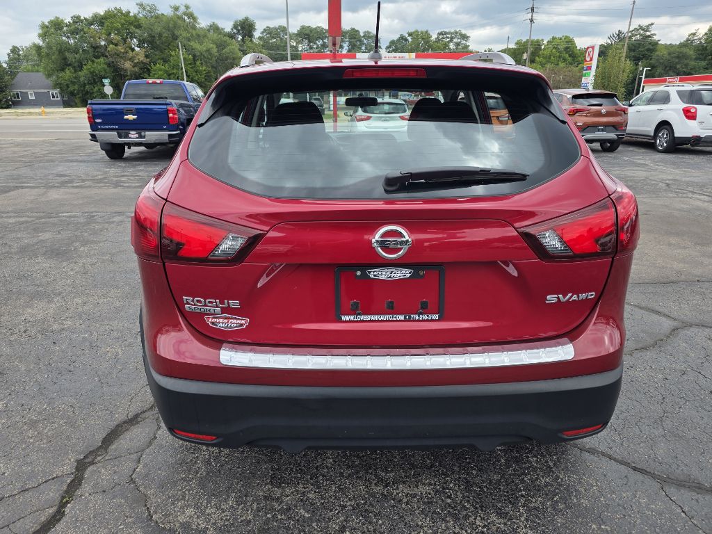 Photo 5 of this NISSAN ROGUE SPORT