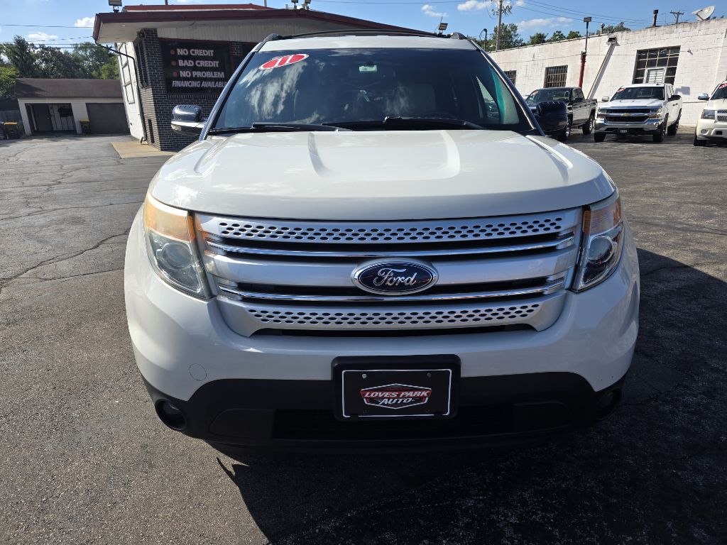 Photo 7 of this FORD EXPLORER