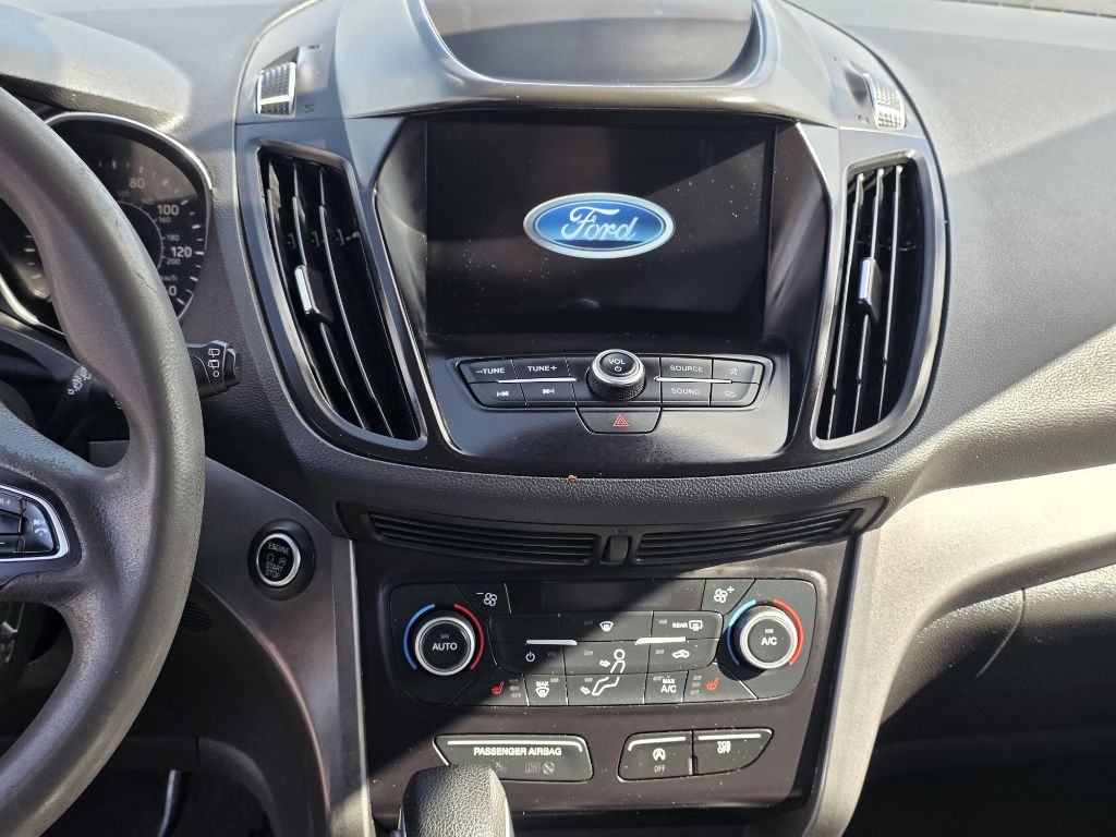 Photo 13 of this FORD ESCAPE