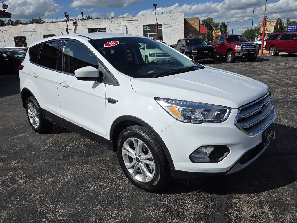 Photo 7 of this FORD ESCAPE