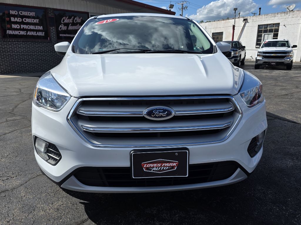 Photo 9 of this FORD ESCAPE
