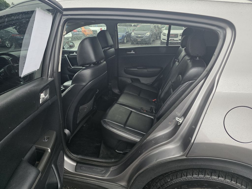 Photo 7 of this KIA SPORTAGE