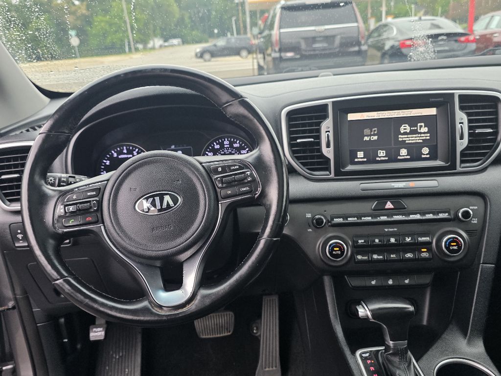 Photo 13 of this KIA SPORTAGE