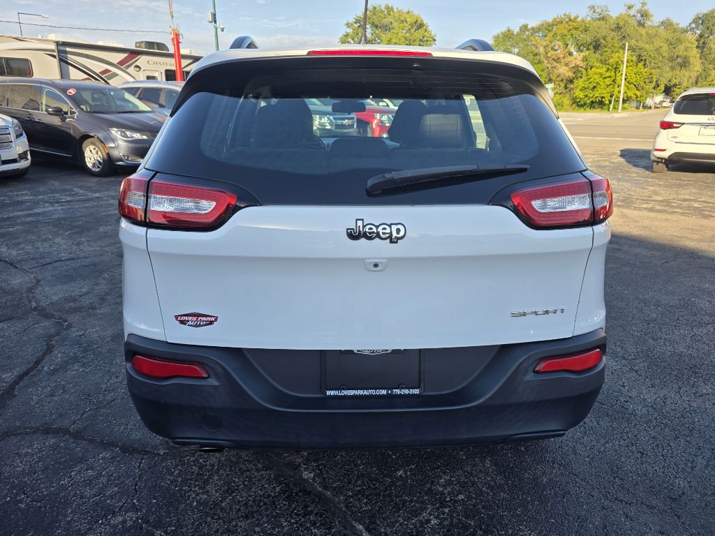 Photo 4 of this JEEP CHEROKEE